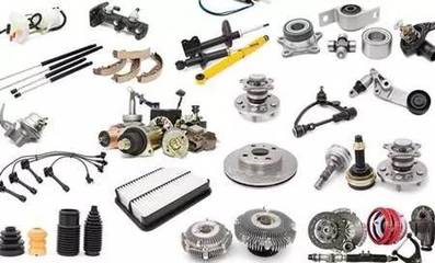 汽車(chē)配件后市場(chǎng)未來(lái)誰(shuí)主沉浮——專(zhuān)訪(fǎng)行業(yè)專(zhuān)家談汽車(chē)零部件及配件制造發(fā)展趨勢(shì)