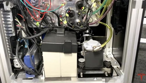 跨界抗疫 蘋果生產(chǎn)防護(hù)面罩與特斯拉用汽車零部件打造呼吸機(jī)